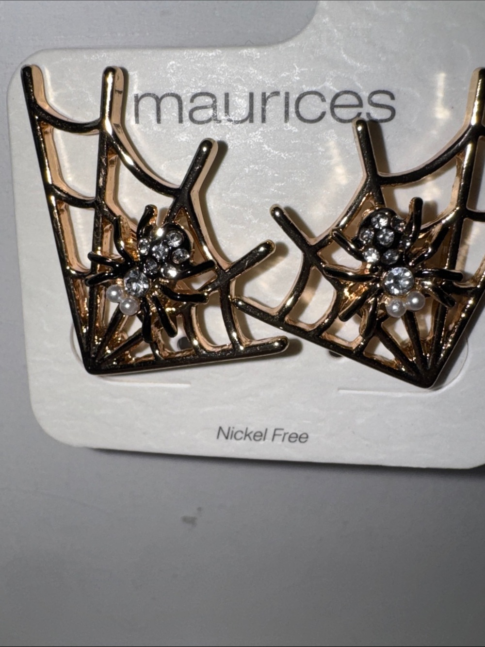 Maurice’s Spiderweb stud earrings gold tone rhinestone and pearl spider 1”x1.25”